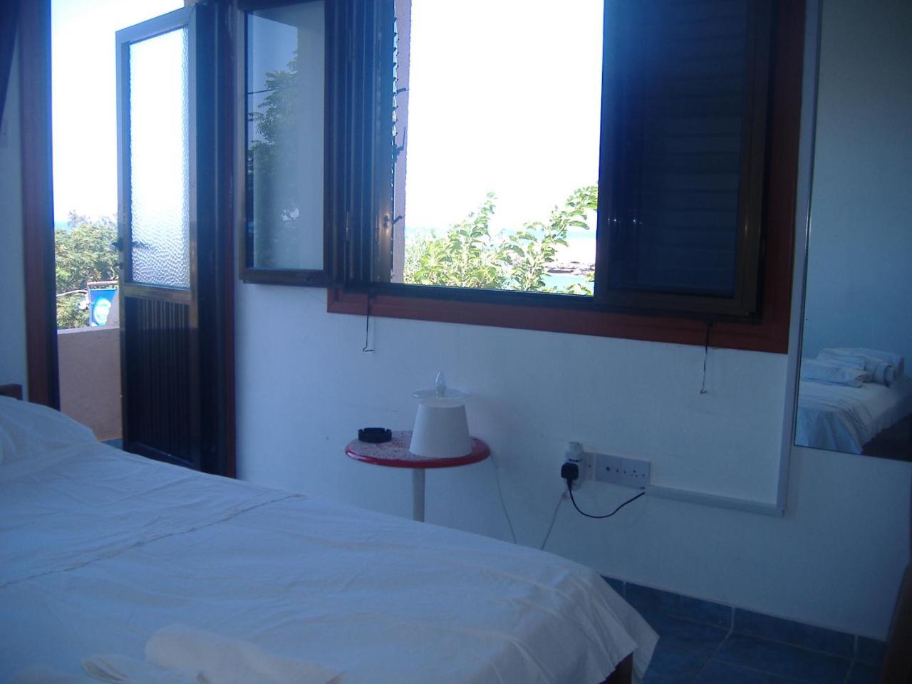 Theresa Hotel At Karpaz Peninsula Agia Trias Extérieur photo