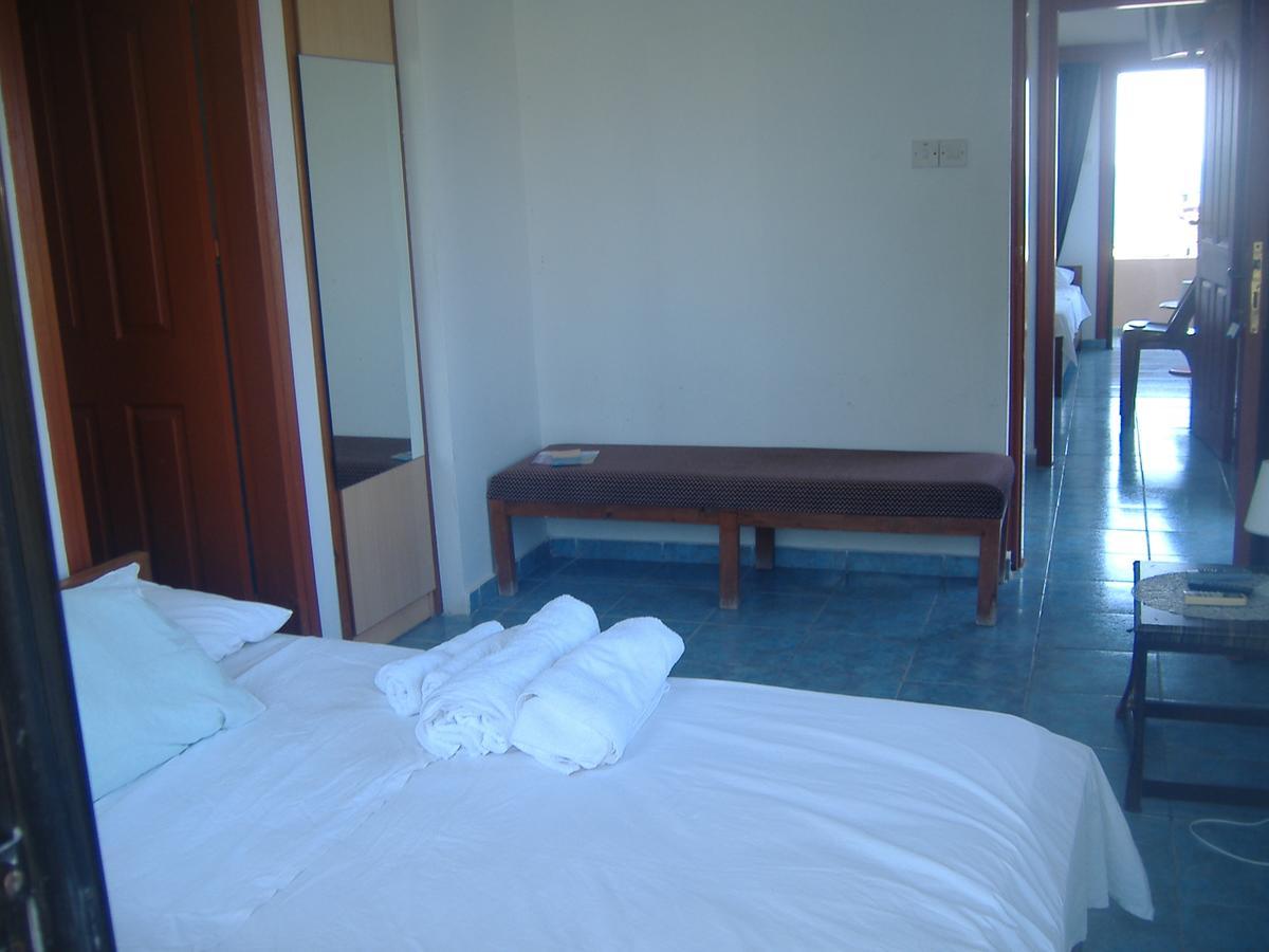 Theresa Hotel At Karpaz Peninsula Agia Trias Extérieur photo