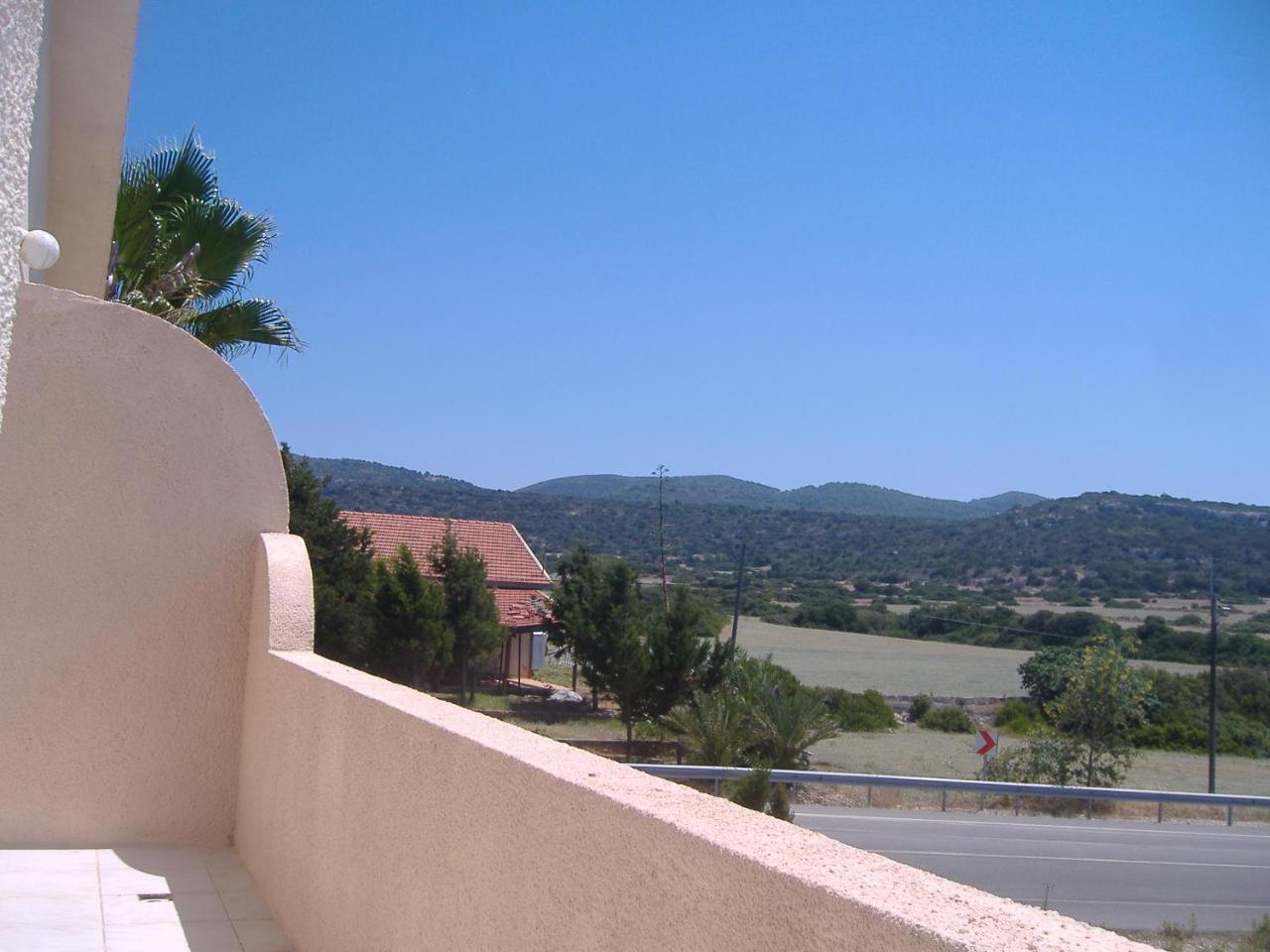 Theresa Hotel At Karpaz Peninsula Agia Trias Extérieur photo